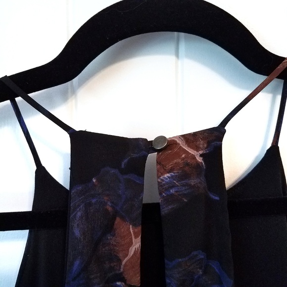 Everly Halter dress - Picture 4 of 4